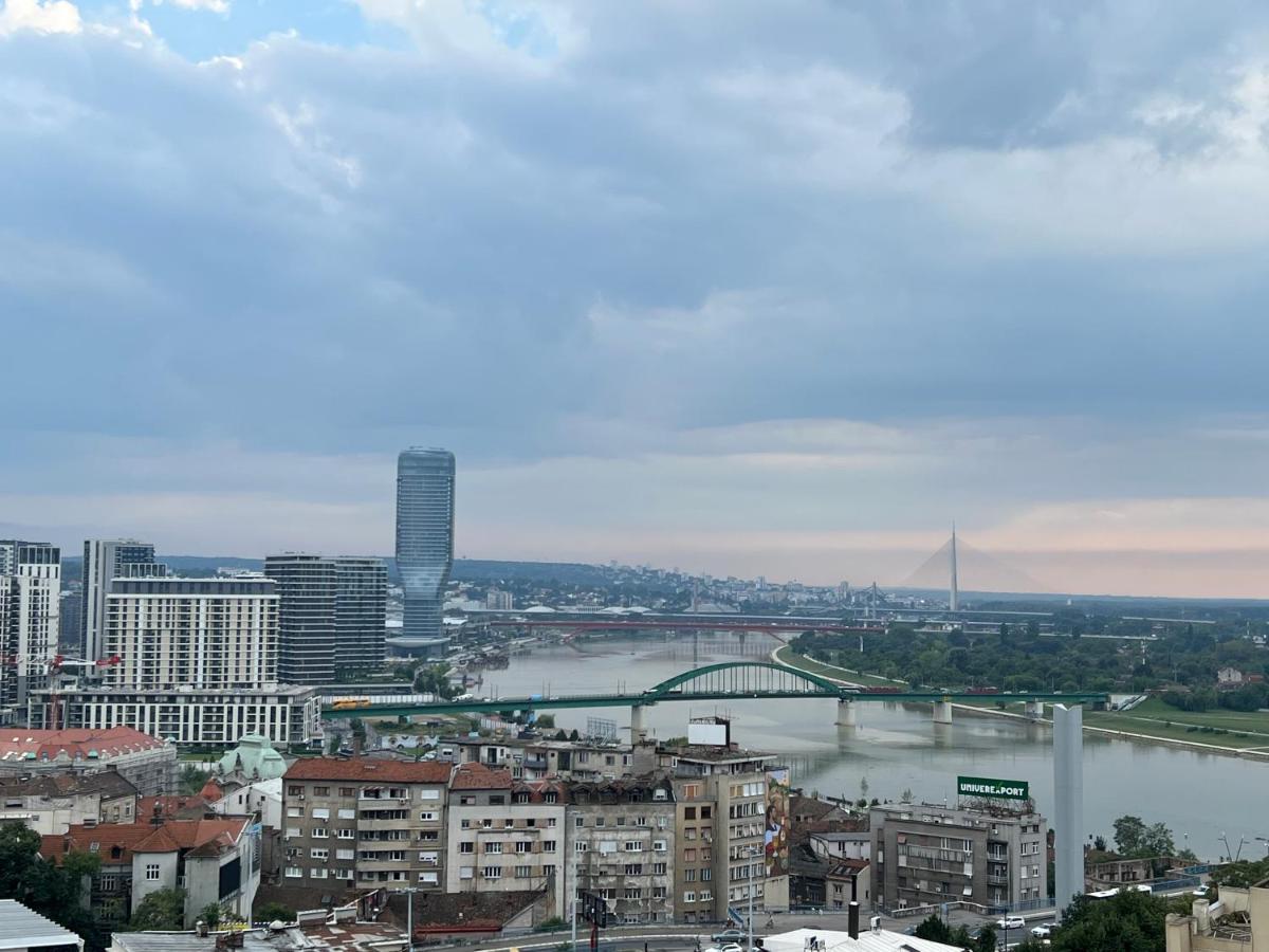 Central Sky View Apartment Belgrade Luaran gambar
